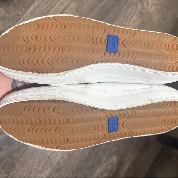 Keds Men's Classic White Slip-Ons - Picture 3 of 4